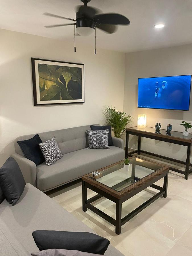 Departamento Centrico Y Moderno En Cancun. エクステリア 写真