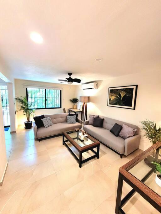 Departamento Centrico Y Moderno En Cancun. エクステリア 写真