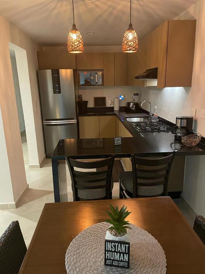 Departamento Centrico Y Moderno En Cancun. エクステリア 写真